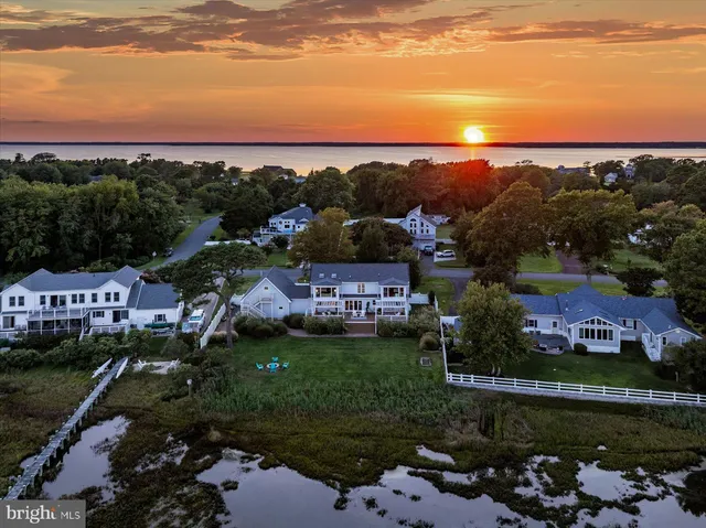 $1,150,000 | 6226 Knoll Hill Drive, Berlin, MD 21811