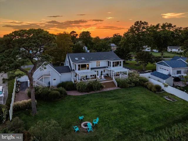 $1,150,000 | 6226 Knoll Hill Drive, Berlin, MD 21811