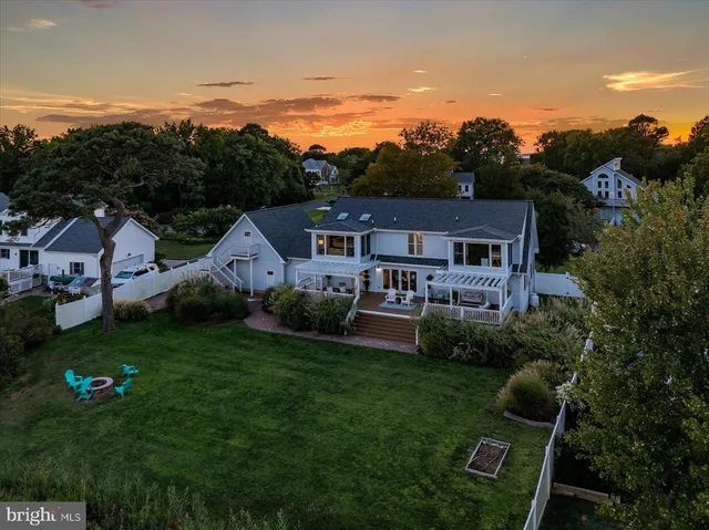 $1,150,000 | 6226 Knoll Hill Drive, Berlin, MD 21811