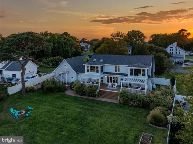 $1,150,000 | 6226 Knoll Hill Drive, Berlin, MD 21811