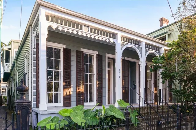 $970,000 | 2412-14 Magazine Street, New Orleans, LA 70130
