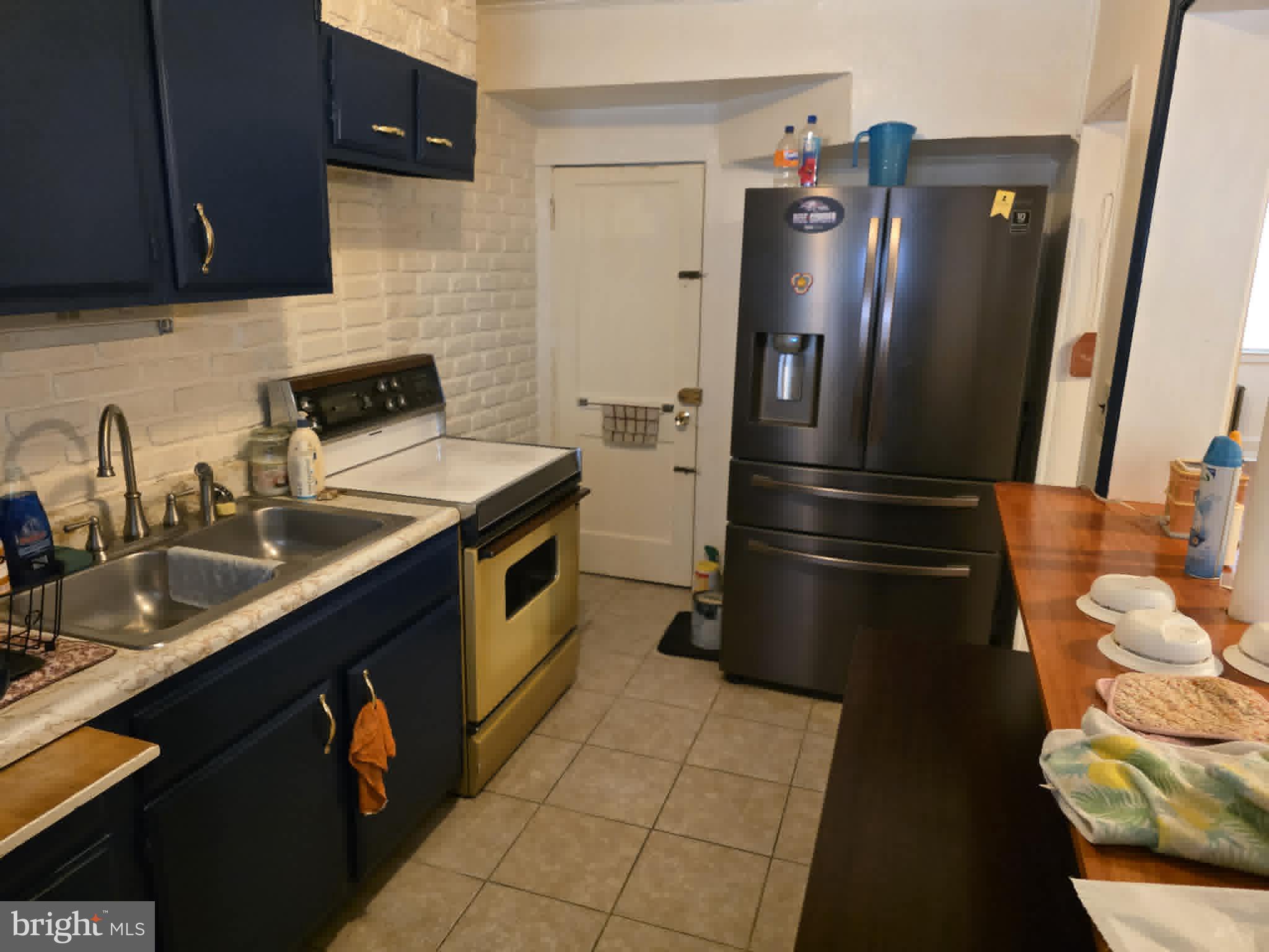 237 West Meadow Road Baltimore, MD 21225 - Photo 8 of 30 Kitchen