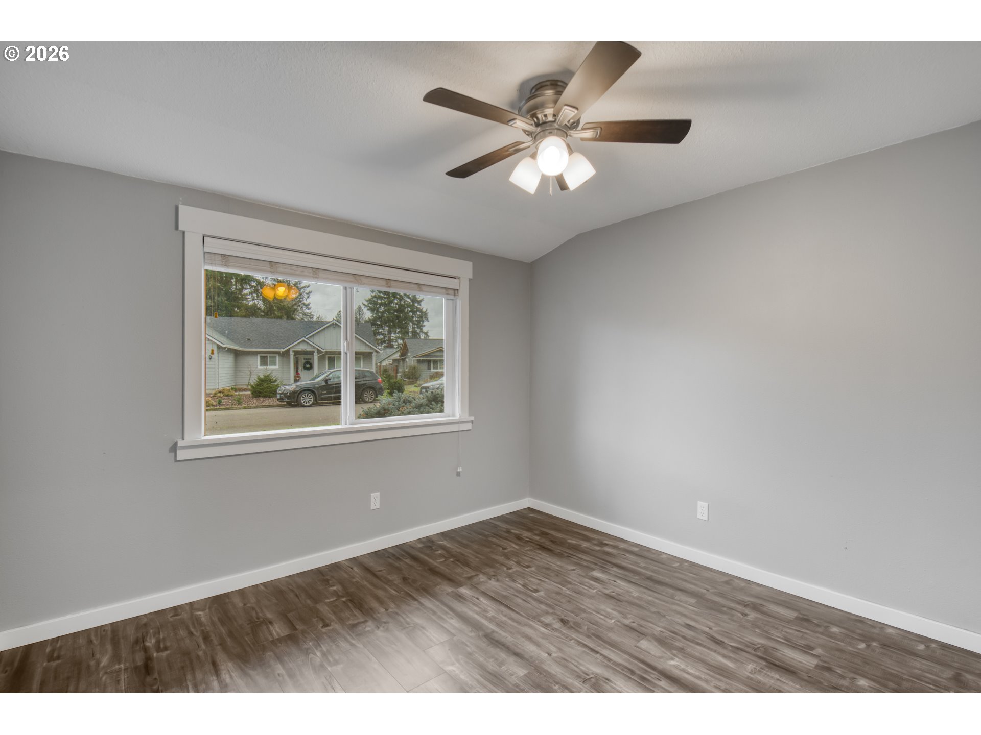 14091 Southwest Todd Street Beaverton, OR 97006 - Photo 10 of 15