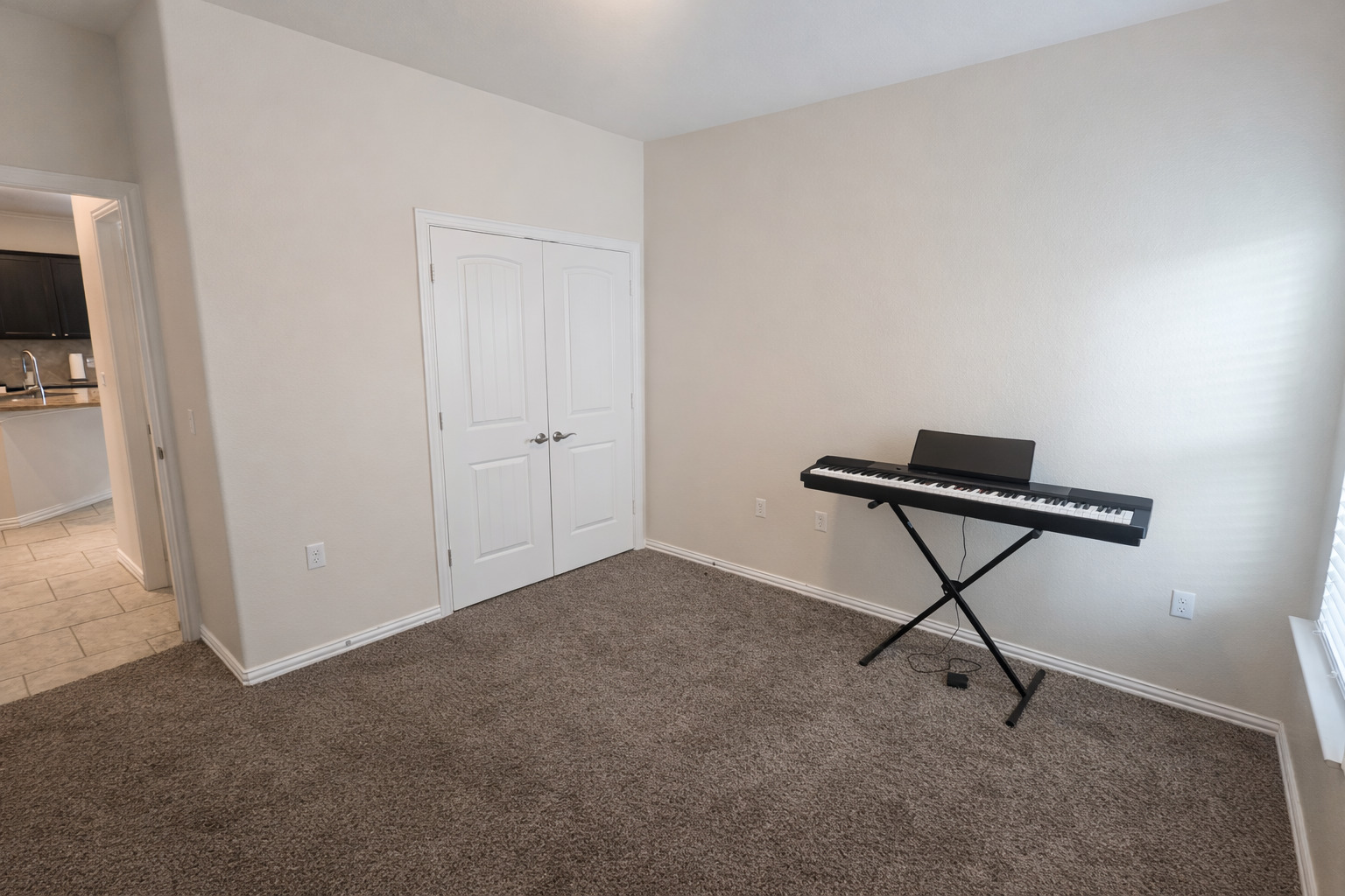 10012 Epic Knoll Drive Austin, TX 78747 - Photo 19 of 31 a view of a room with gym equipment