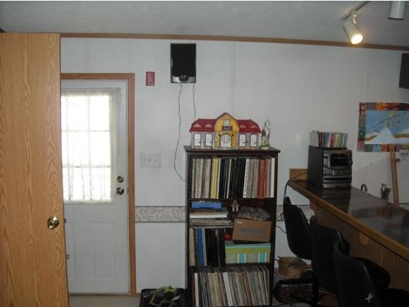90 Roberts Park Road Huntington, VT 05462 - Photo 17 of 36 Gallery Image 17