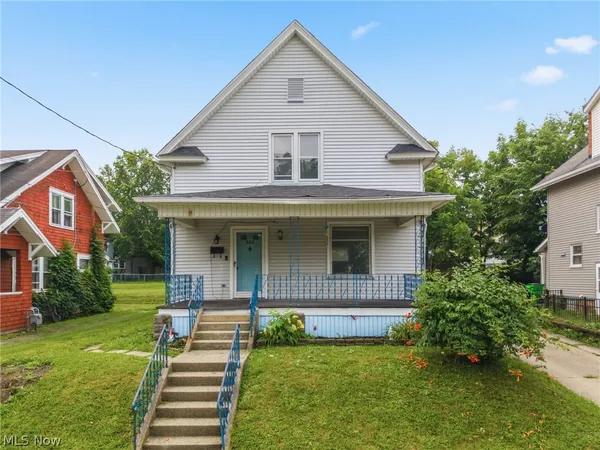 $125,000 | 330 West Market Street, Alliance, OH 44601