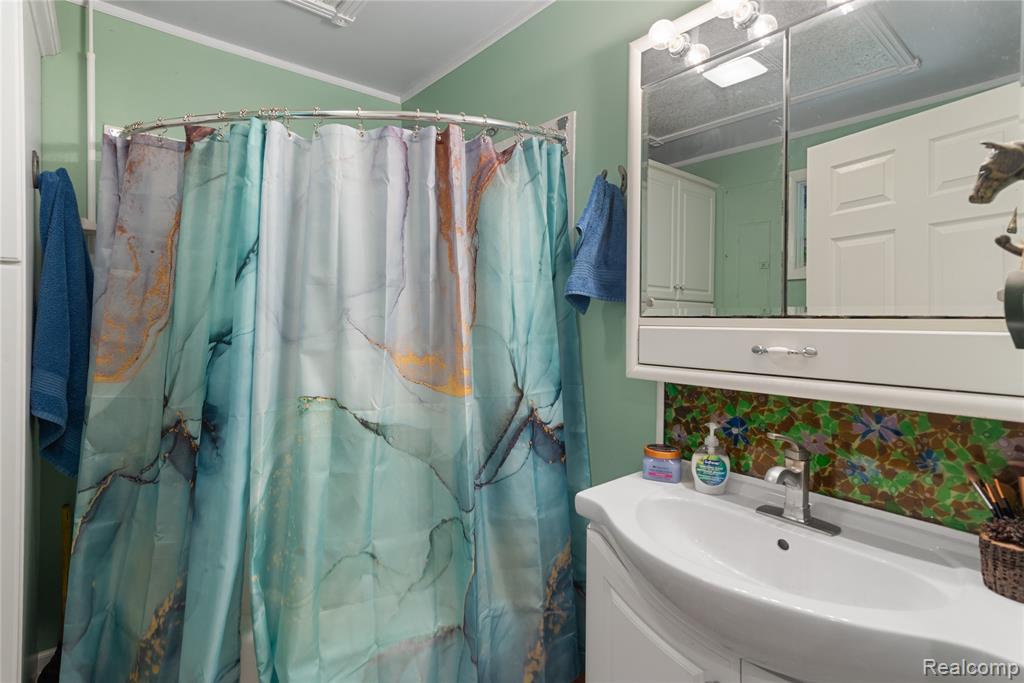 322 East Pere Cheney Road Roscommon, MI 48653 - Photo 22 of 50 Gallery Image 22