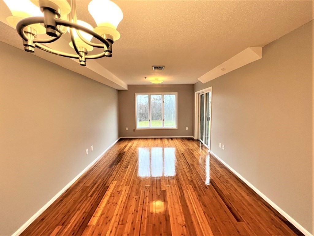 4 Duck Pond Road, Unit 207 Beverly, MA 01915 - Photo 6 of 23 Gallery Image 6