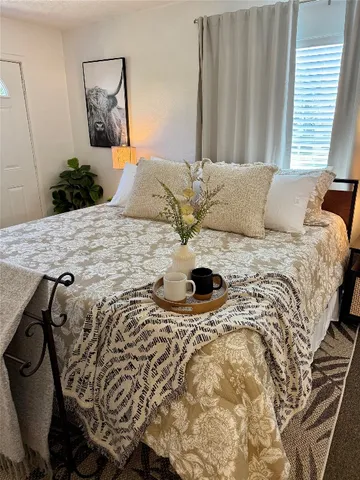 $2,900 | 10603 Thomaswood Lane, Austin, TX 78736