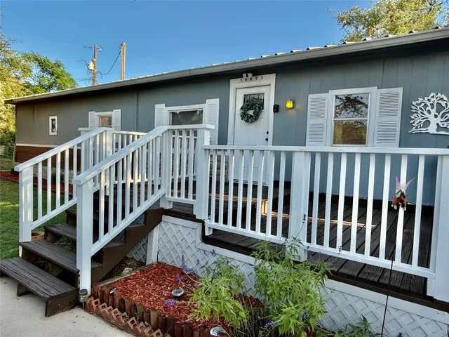 $2,900 | 10603 Thomaswood Lane, Austin, TX 78736