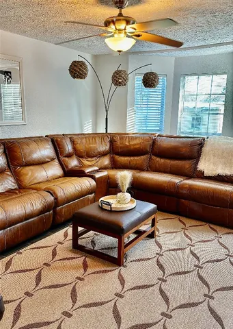 $2,900 | 10603 Thomaswood Lane, Austin, TX 78736