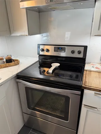 $2,900 | 10603 Thomaswood Lane, Austin, TX 78736
