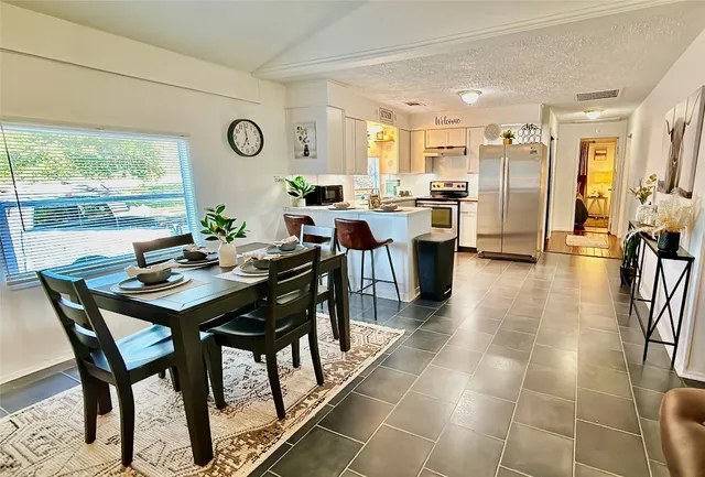 $2,900 | 10603 Thomaswood Lane, Austin, TX 78736