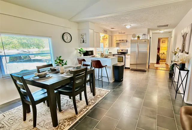 $2,900 | 10603 Thomaswood Lane, Austin, TX 78736