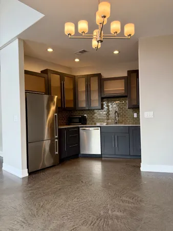 $1,675 | 1898 Eastland Avenue, Unit 201, Nashville, TN 37206