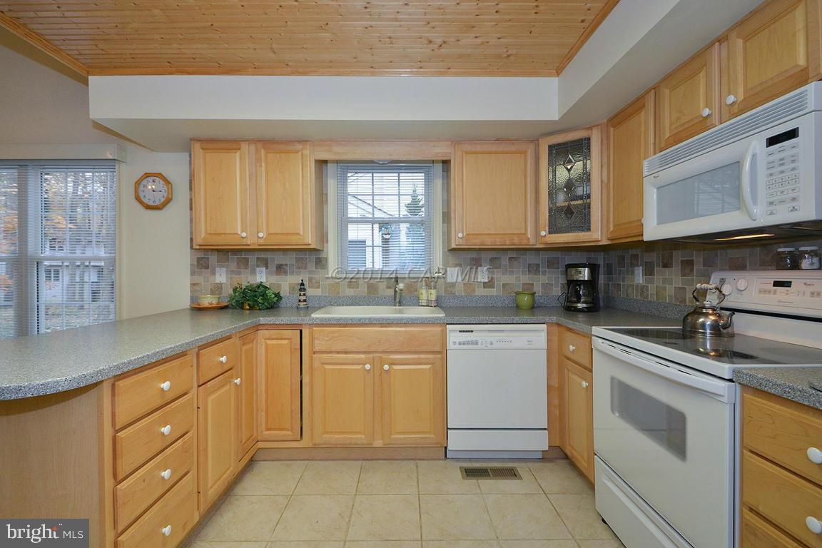 52 Windjammer Road Ocean Pines, MD 21811 - Photo 11 of 35