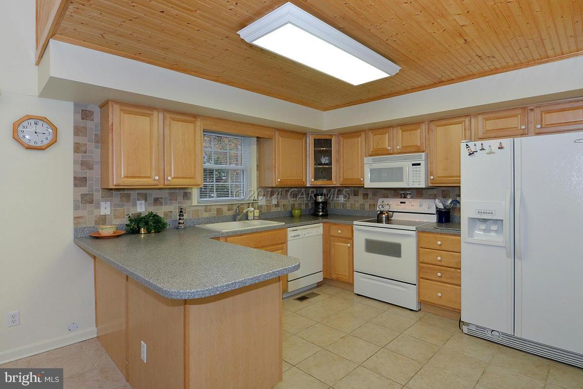 52 Windjammer Road Ocean Pines, MD 21811 - Photo 13 of 35