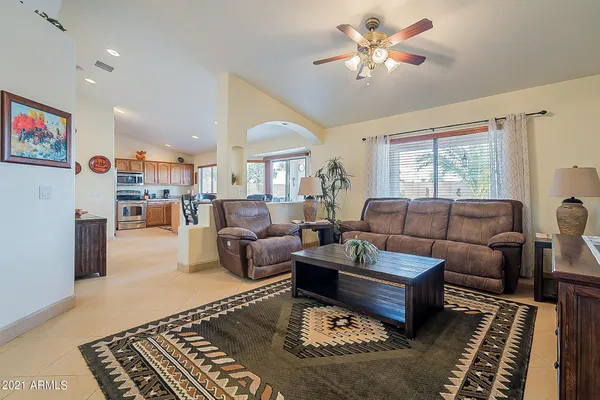 $2,500 | 1105 North Cota Lane, Coolidge, AZ 85128