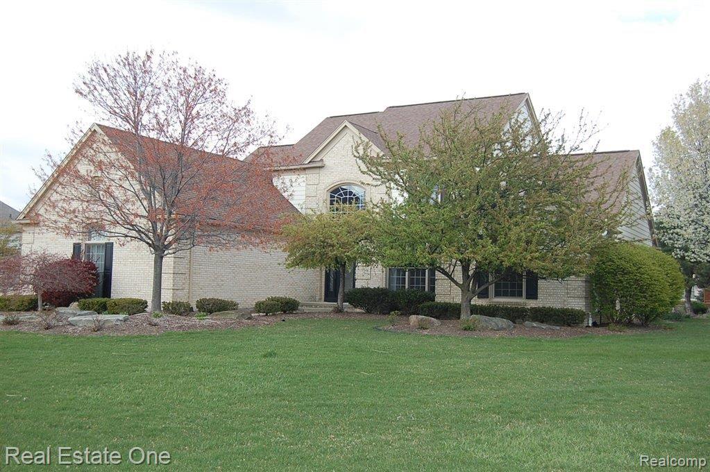 3410 West York Court Rochester, MI 48306 - Photo 1 of 14 Copy (2) of West York Court 3410