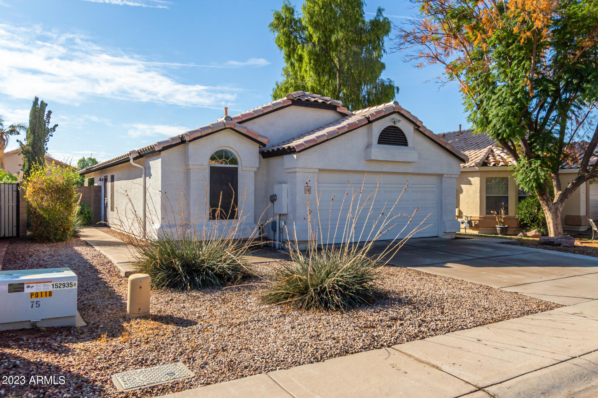 1455 East Silver Creek Road Gilbert, AZ 85296 - Photo 3 of 43 03 - Silver Creek