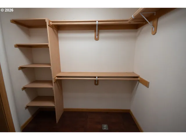 $597,500 | 19784 East Victory Lane, Sandy, OR 97055