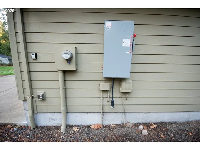 $597,500 | 19784 East Victory Lane, Sandy, OR 97055