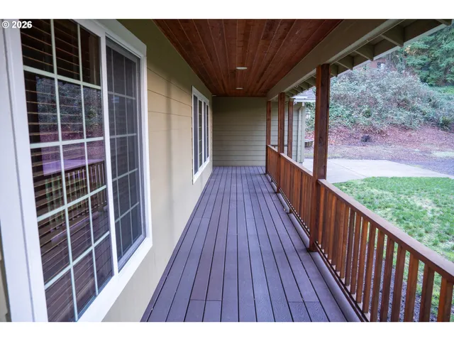 $597,500 | 19784 East Victory Lane, Sandy, OR 97055