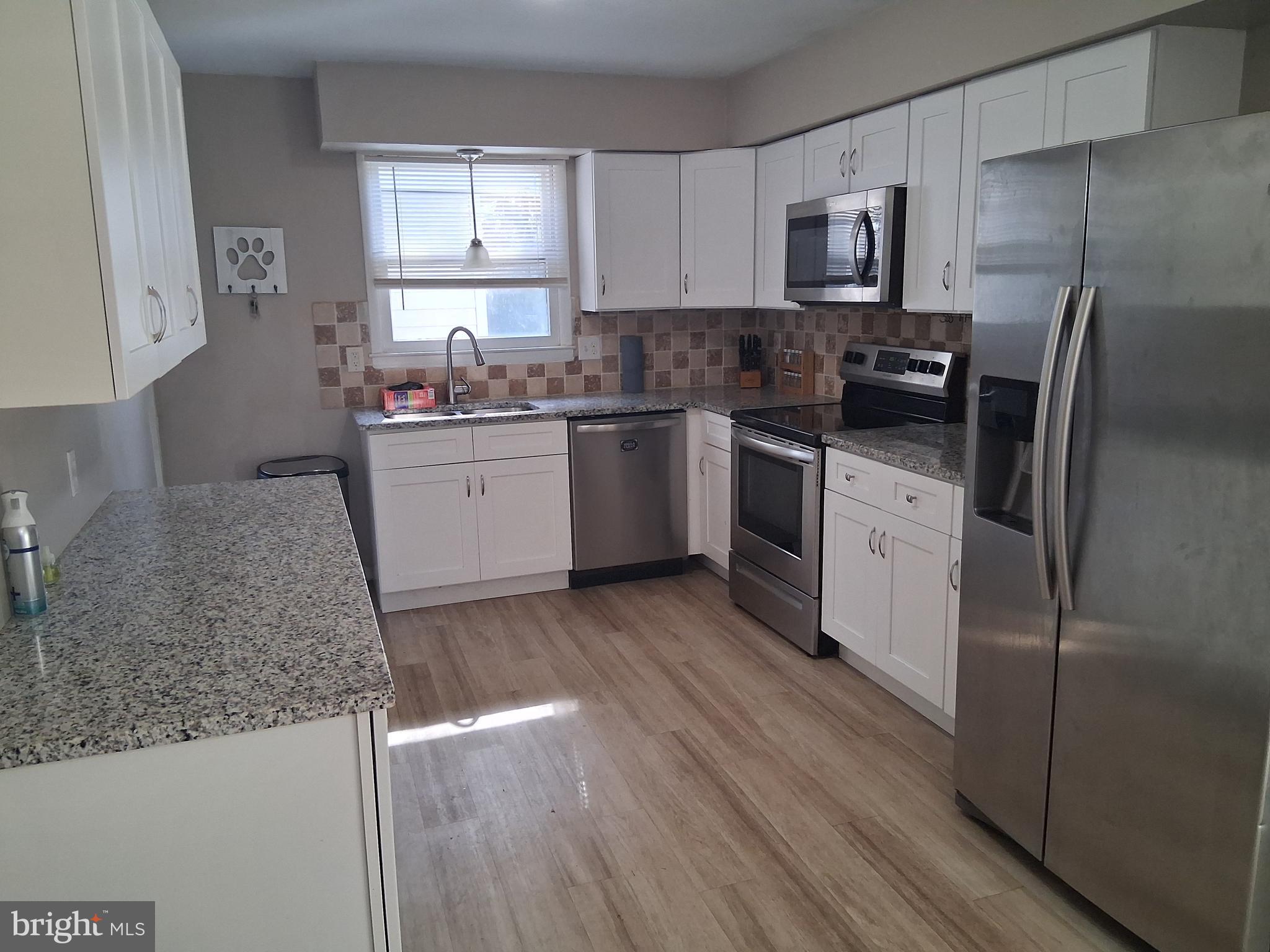 4843 Millers Station Road Hampstead, MD 21074 - Photo 16 of 41 kitchen