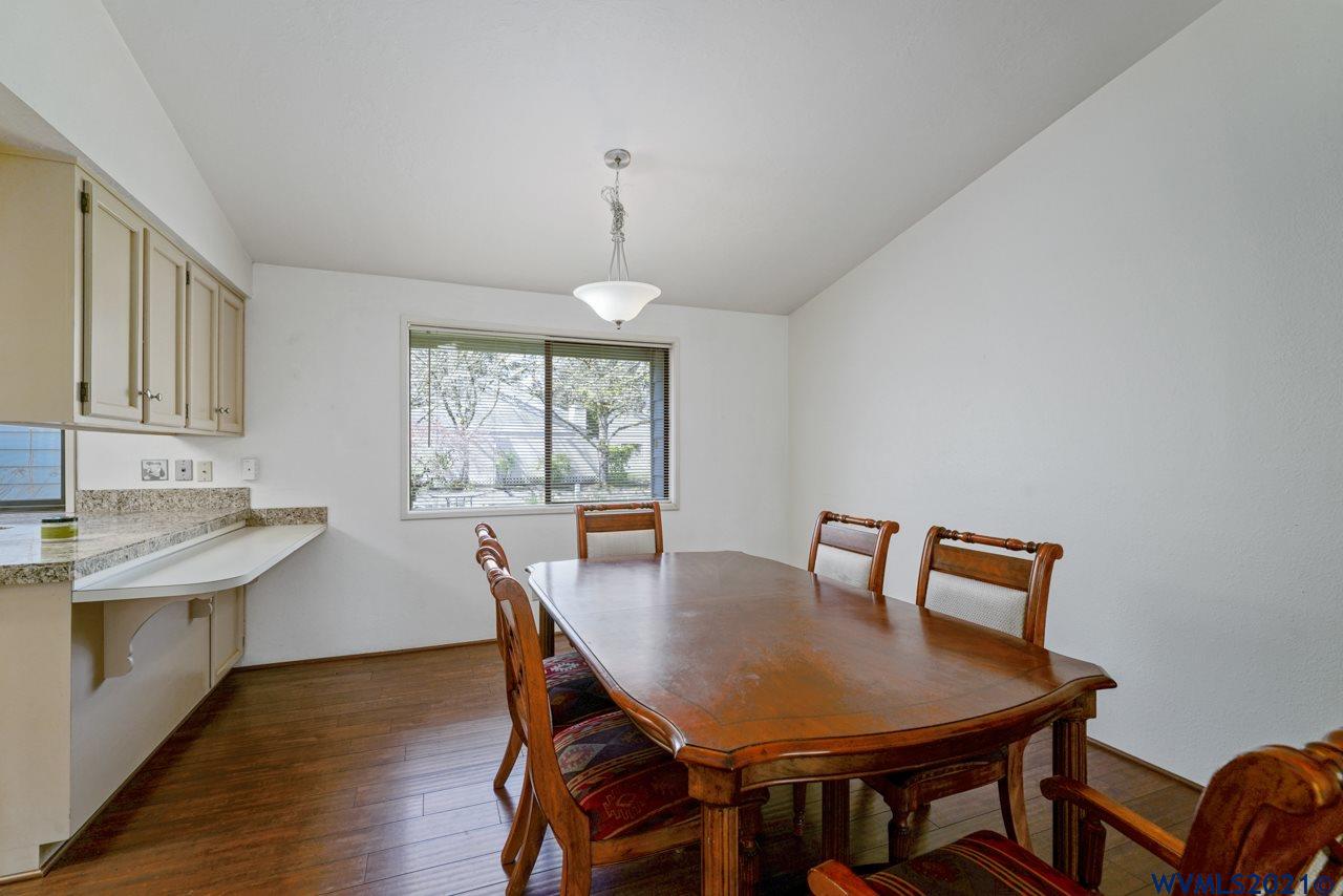 4328 Lone Oak Road Southeast Salem, OR 97302 - Photo 10 of 30