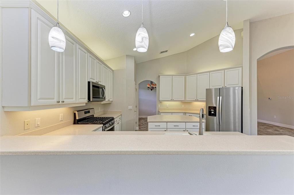337 Snapdragon Loop Bradenton, FL 34212 - Photo 18 of 78