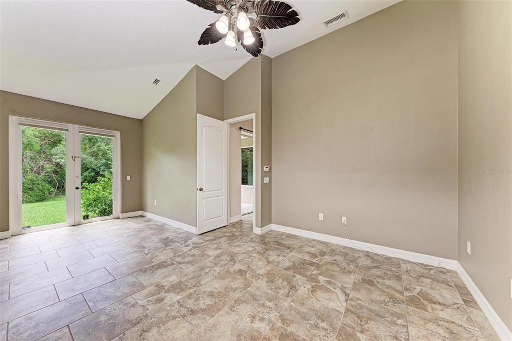 337 Snapdragon Loop Bradenton, FL 34212 - Photo 31 of 78