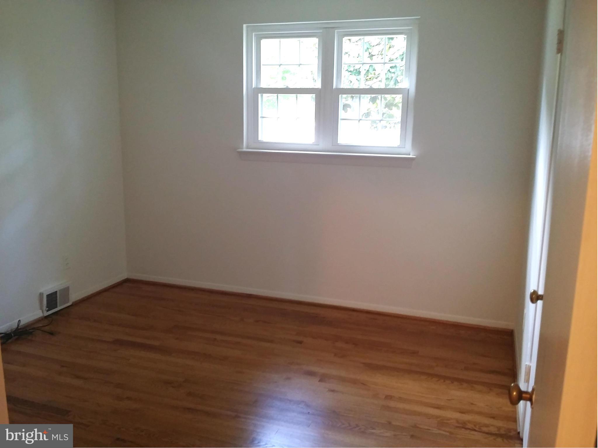 7403 Hallmark Place Springfield, VA 22150 - Photo 3 of 3 Bedroom