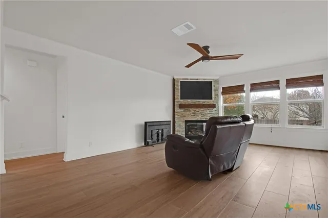 $335,000 | 1290 Sweet Gum, Kyle, TX 78640