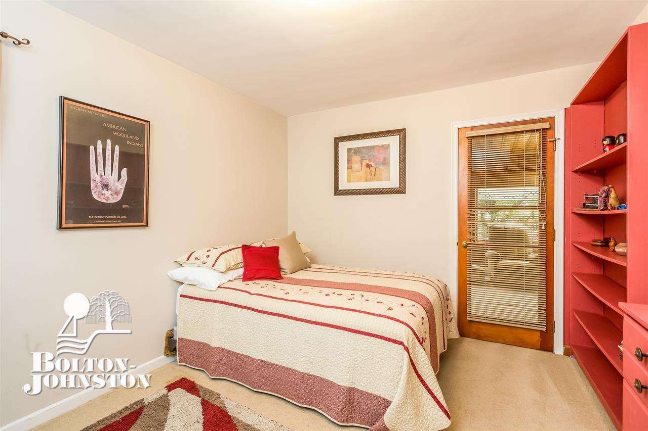 432 Moross Road Grosse Pointe, MI 48236 - Photo 18 of 39 Bedroom