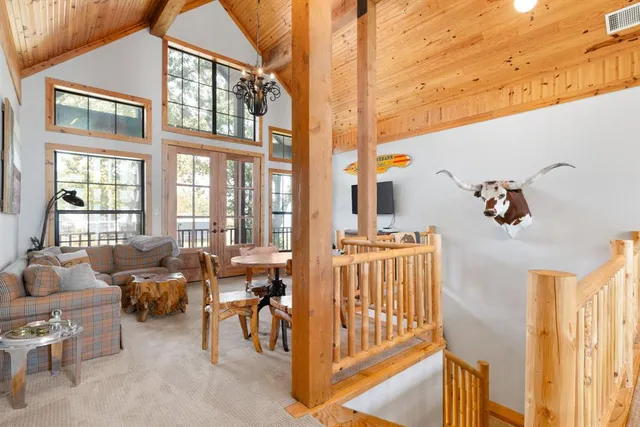 a view of a large window with an outdoor space