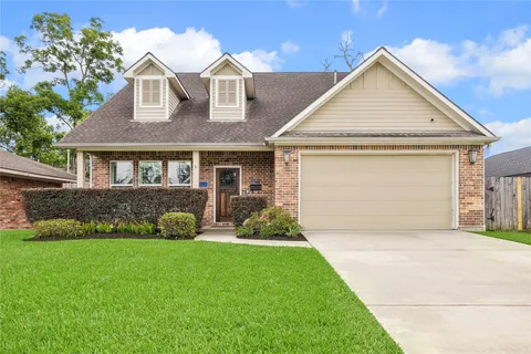 $799,000 | 5121 Libbey Drive, Houston, TX 77092