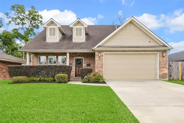 $799,000 | 5121 Libbey Drive, Houston, TX 77092