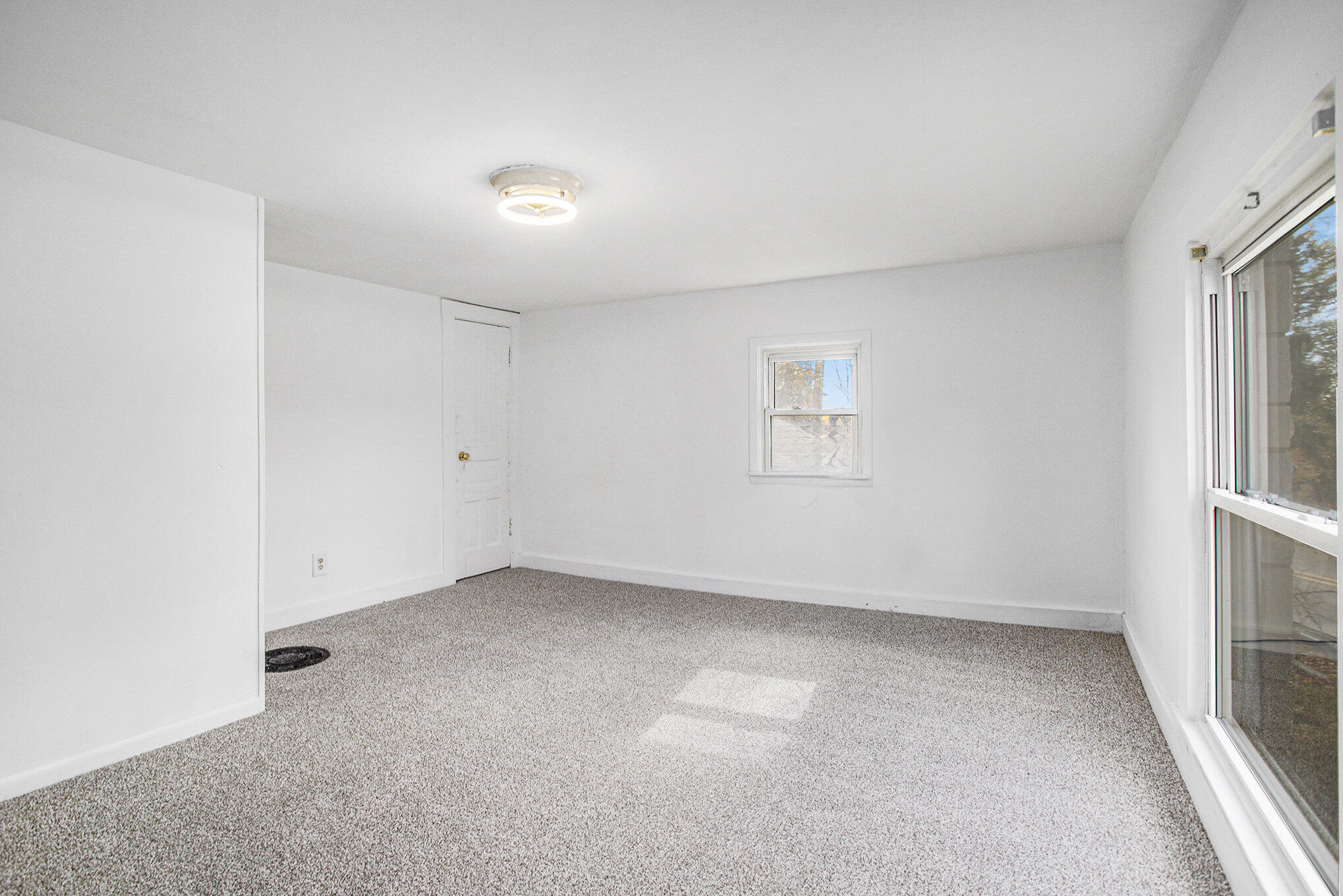 13185 Banfield Road Battle Creek, MI 49017 - Photo 19 of 35 019_13185_banfield_rd_battle_creek_mi_49