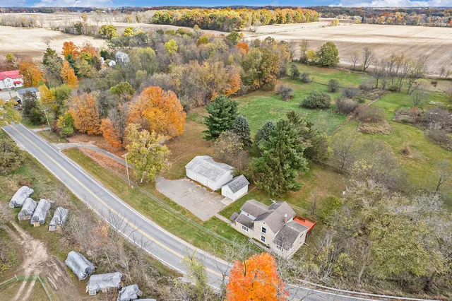 $249,900 | 13185 Banfield Road, Battle Creek, MI 49017