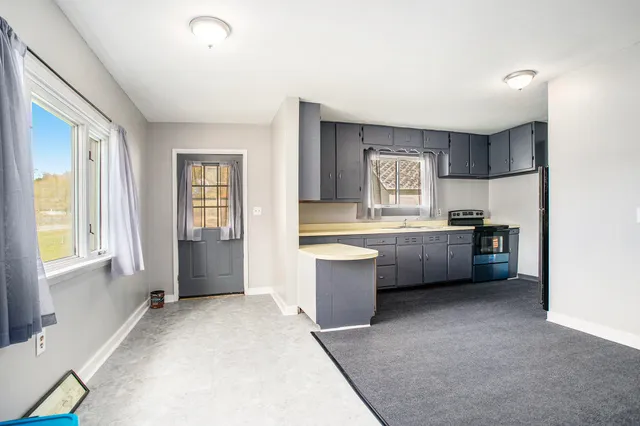 $249,900 | 13185 Banfield Road, Battle Creek, MI 49017