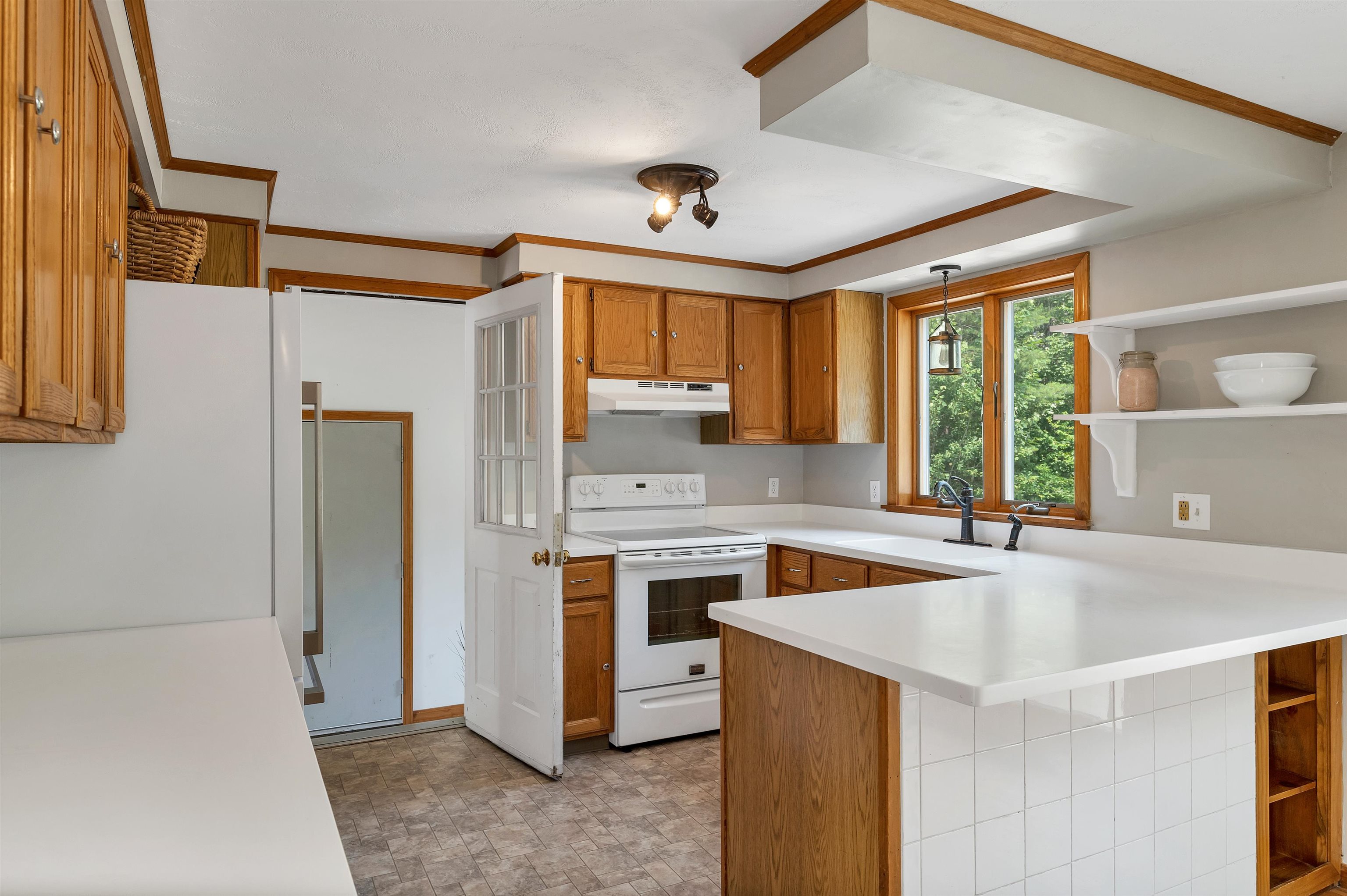 1 Riverside Farm Drive Lee, NH 03861 - Photo 5 of 55