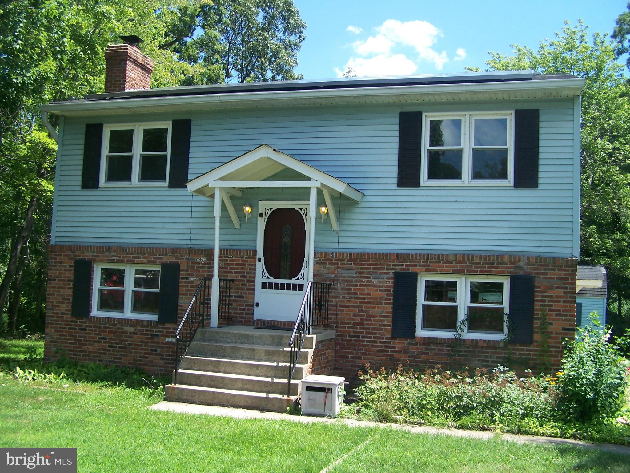 1703 Bayview Road Shady Side, MD 20764 - Photo 2 of 25 Exterior (Front)
