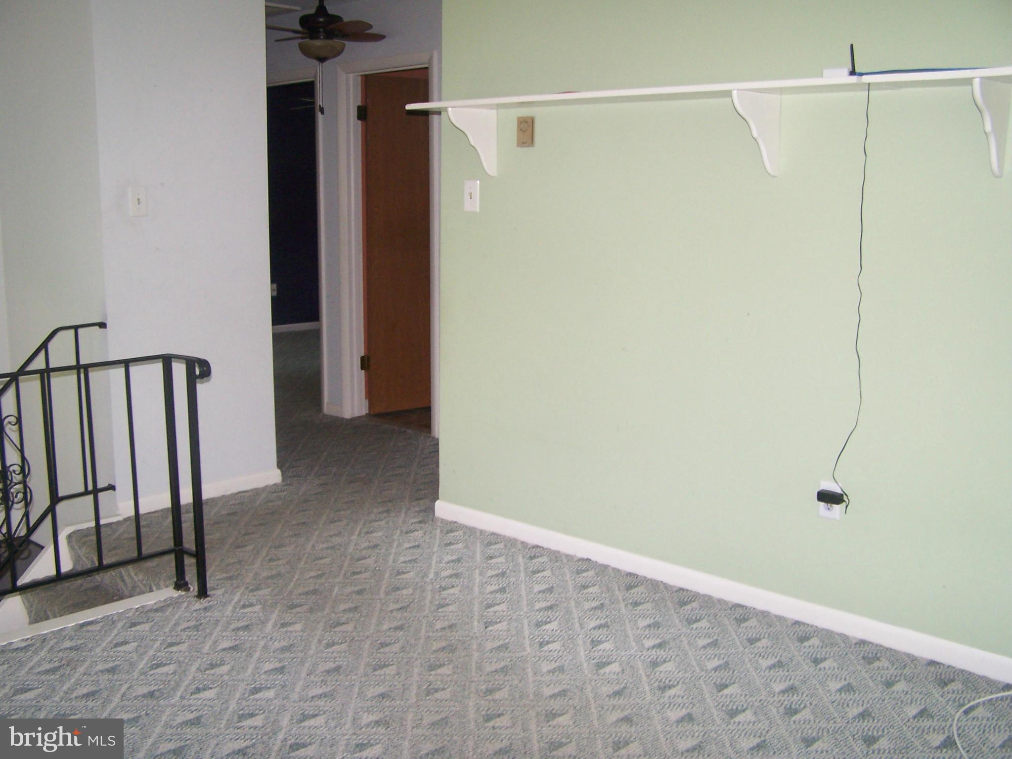 1703 Bayview Road Shady Side, MD 20764 - Photo 13 of 25 Family Room