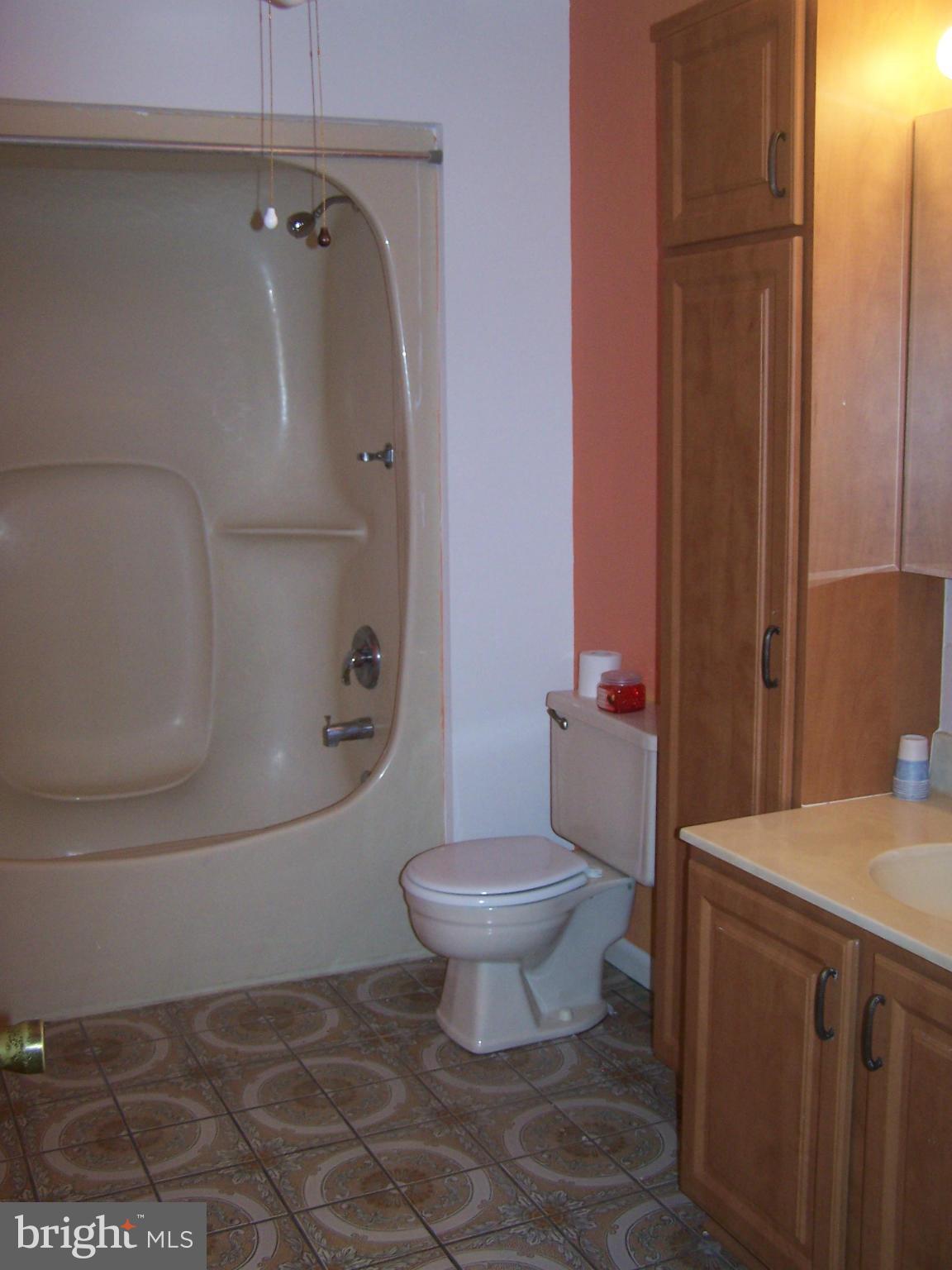 1703 Bayview Road Shady Side, MD 20764 - Photo 17 of 25 Bath