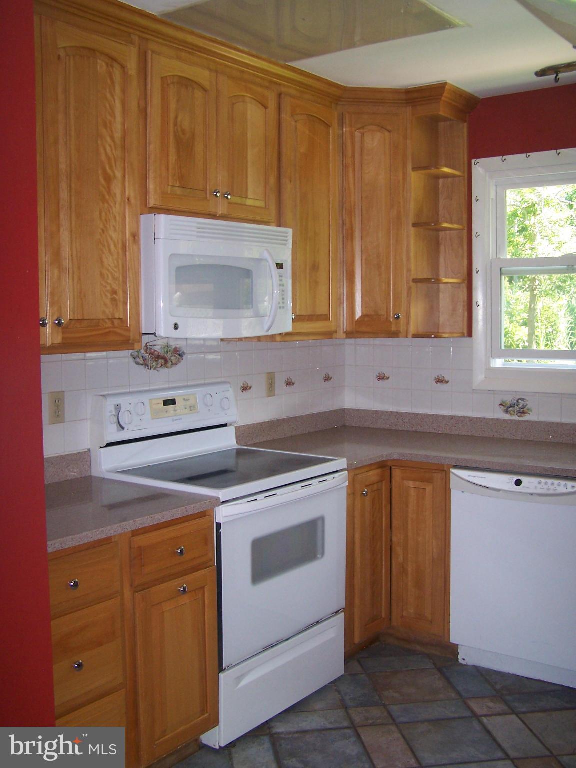 1703 Bayview Road Shady Side, MD 20764 - Photo 3 of 25 Kitchen