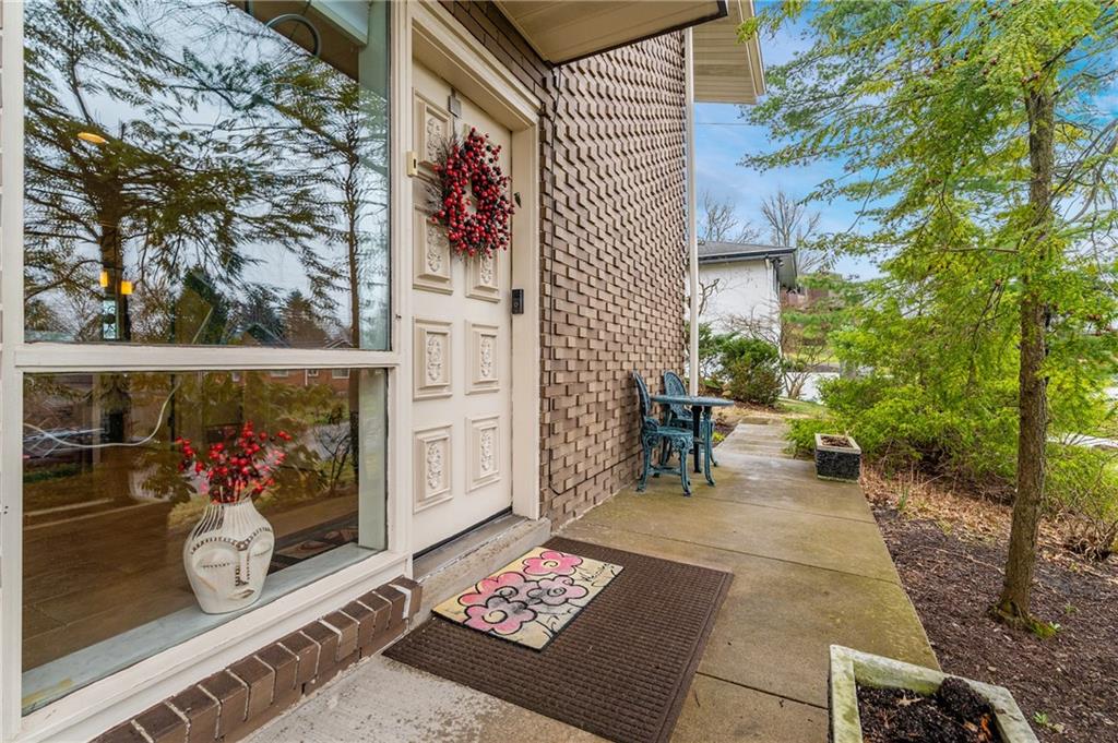 2403 Marbury Road Pittsburgh, PA 15221 - Photo 2 of 18 Gallery Image 2