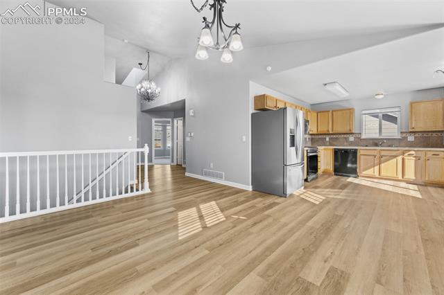 7515 Farmcrest Road Colorado Springs, CO 80925 - Photo 7 of 40