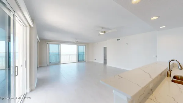 $3,495 | 1465 South Harbor City Boulevard, Unit 801, Melbourne, FL 32901