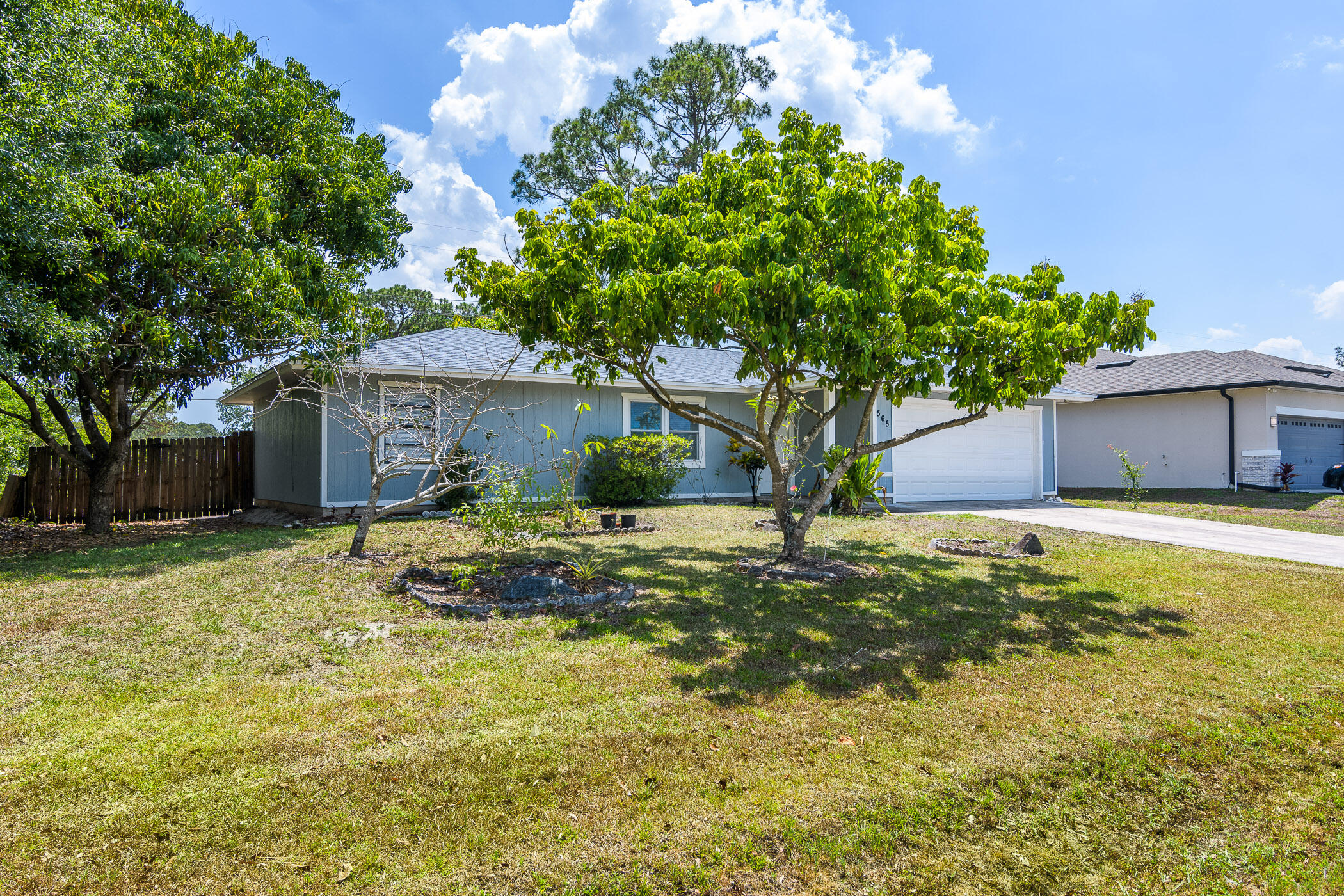 565 Town Road Southwest Palm Bay, FL 32908 - Photo 27 of 37 Town-1