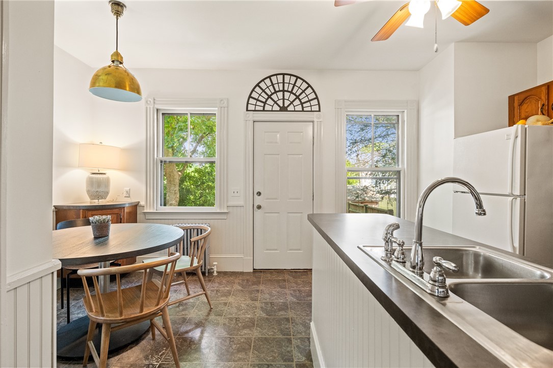 14 Greenough Place, Unit A Newport, RI 02840 - Photo 8 of 24